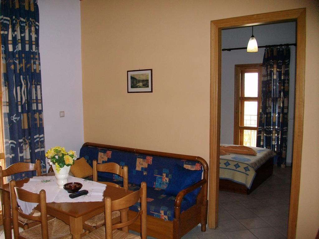 Studios Resbithas Гитион Номер фото